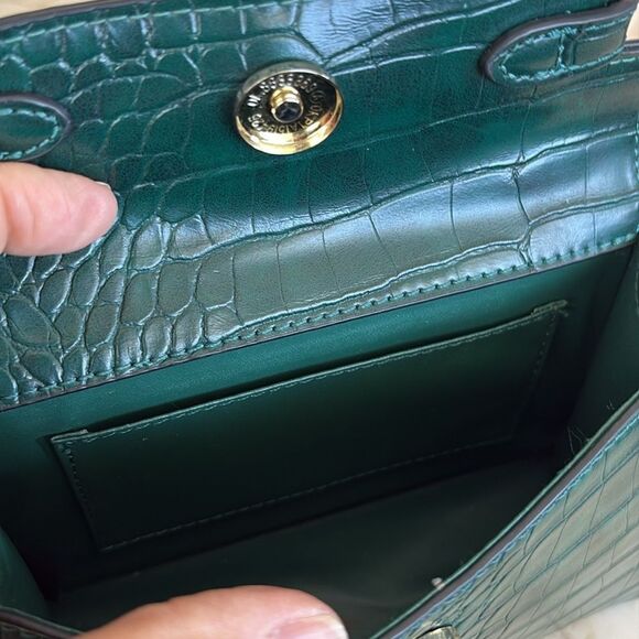 Mini Croc Embossed Vegan Leather Kelly Crossbody Bag - Picture 11 of 11
